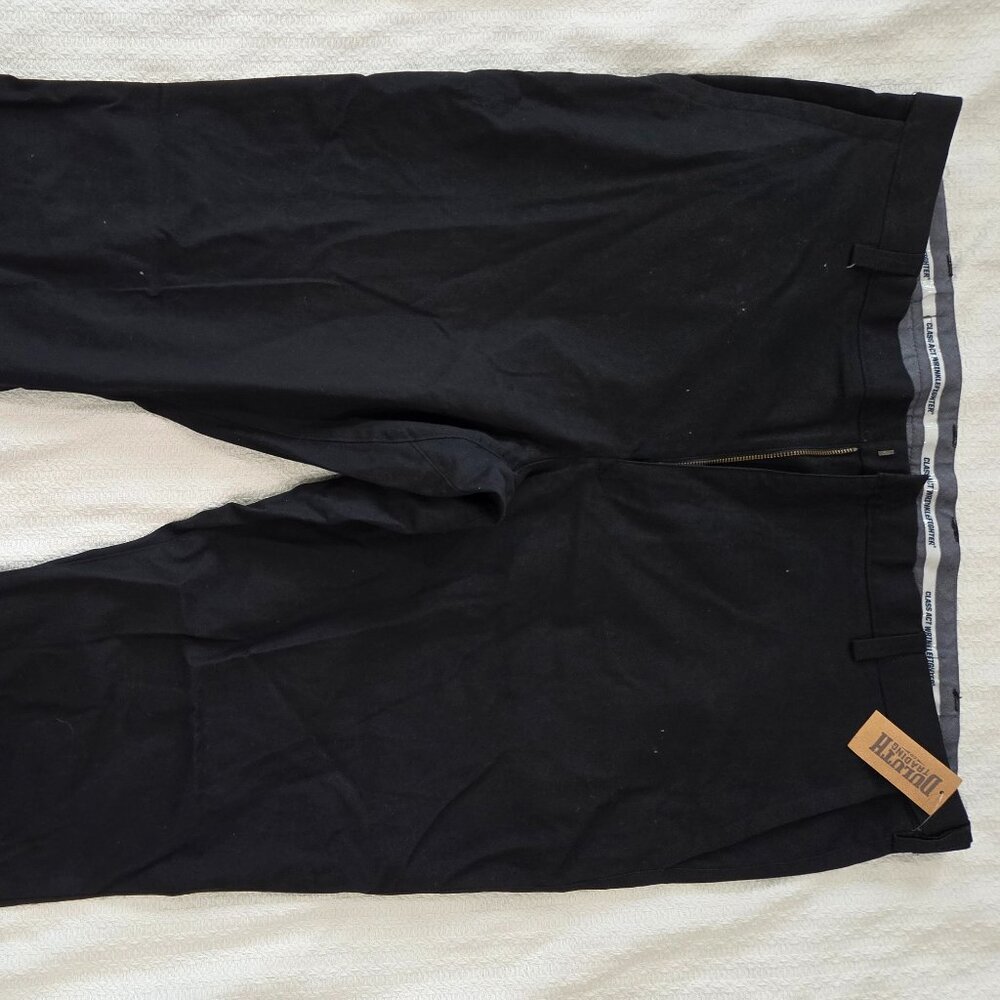 Duluth Men's Class Act Relaxed Fit No Iron Pants Black 48x30